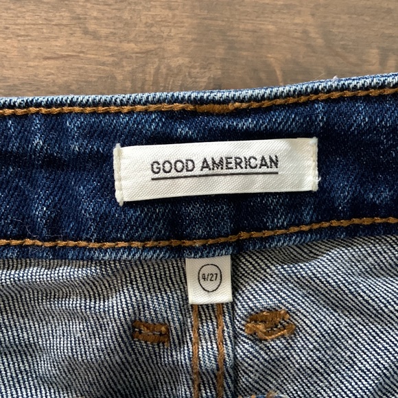 Good American Bombshell Shorts, size 27 - Picture 5 of 6